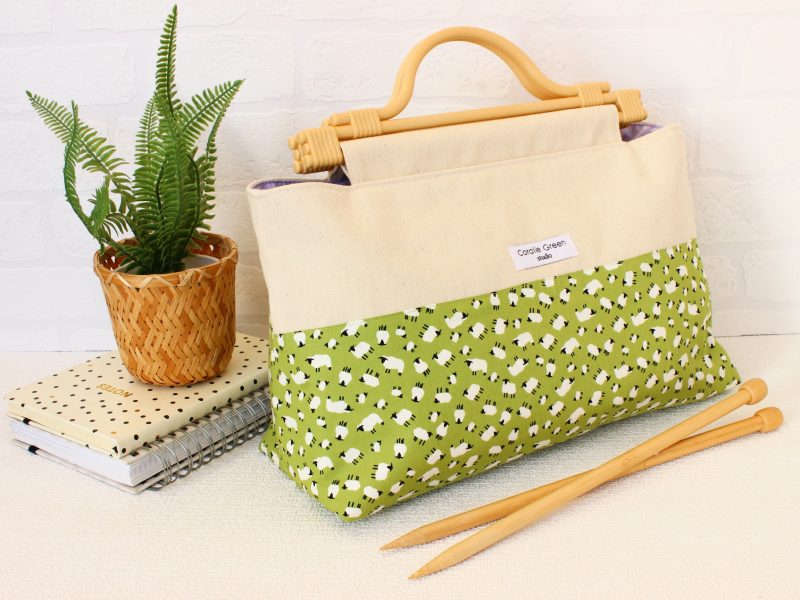 Large knitting bag- sheep