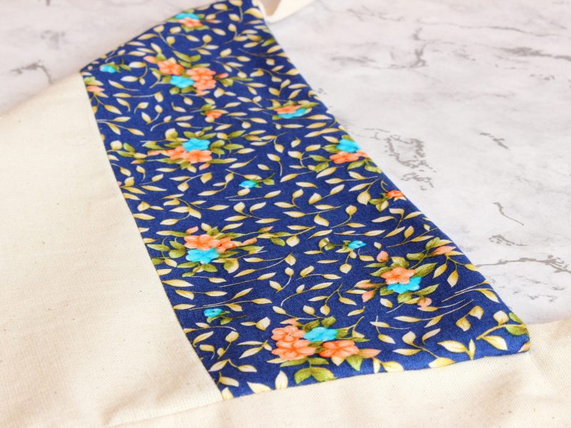 Knot bag- royal blue florals - Image 3