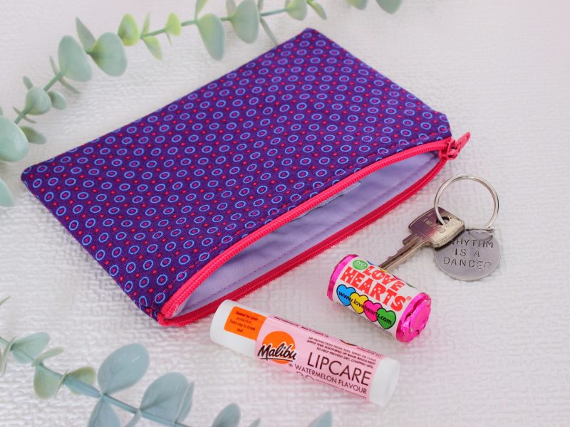 Mini zipped purse- purple pink dotty