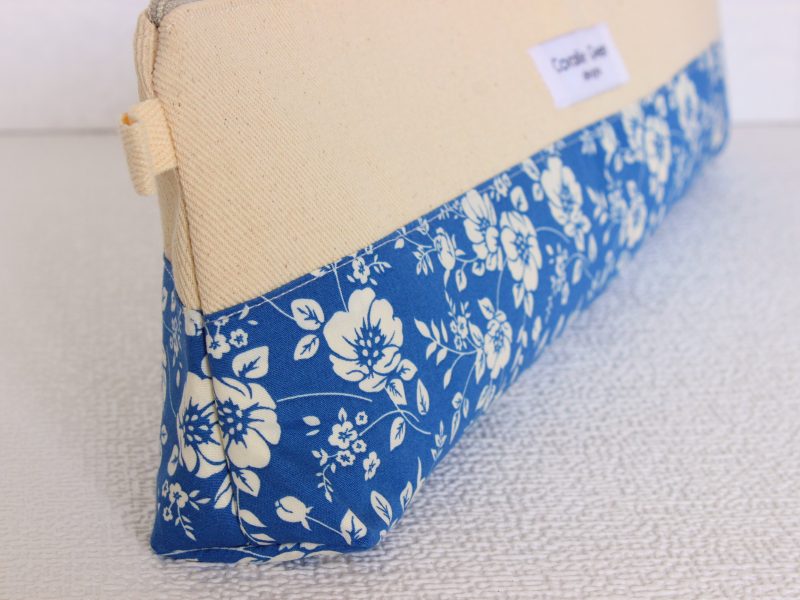 Knitting needle storage- blue white floral - Image 3