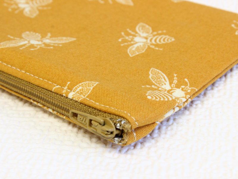 Mini zipped purse- bees - Image 3