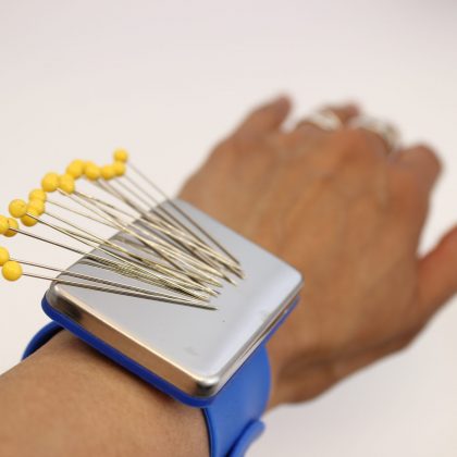 Magnetic pin cushion